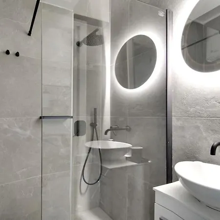 Myplace Premium Apartments Ioannina Exterior photo